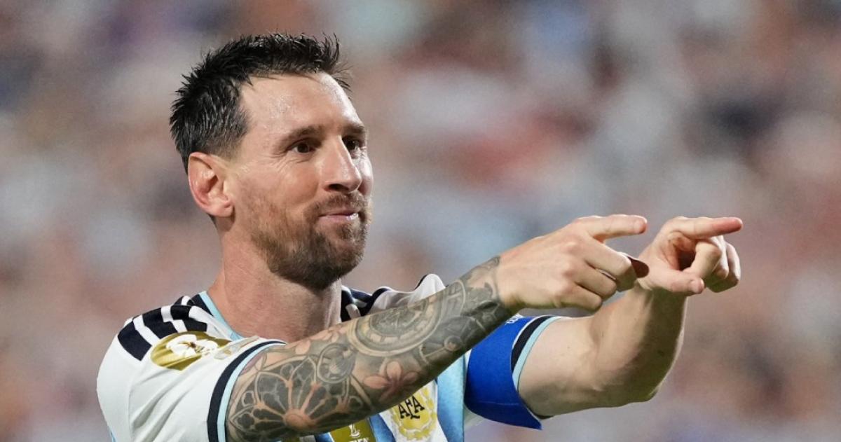 Leo se emocionó tras la victoria ante Argelia