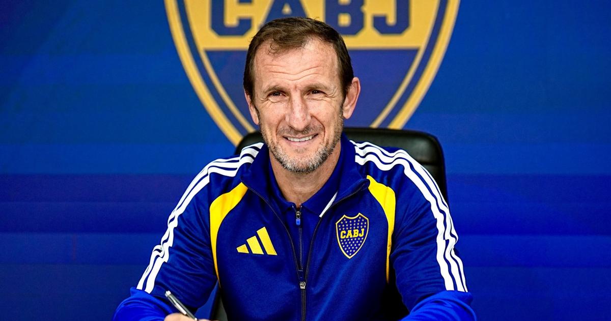 Rodolfo Arruabarrena firmó su contrato con Boca