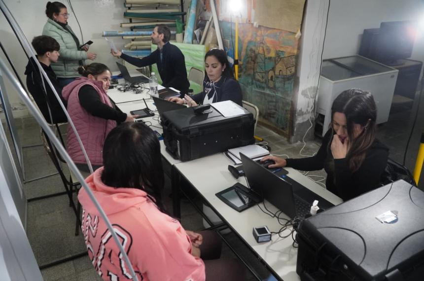 La atención debió finalizar antes de poder responder a todas las personas que se acercaron