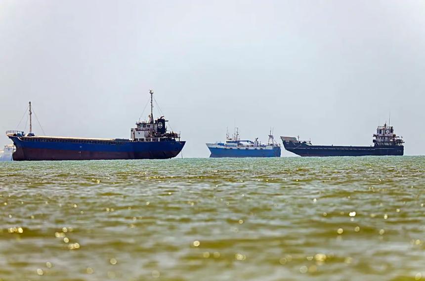 El cierre del canal clave ocurre a solo una semana del entendimiento provisional que buscaba pacificar la región y liberar el comercio