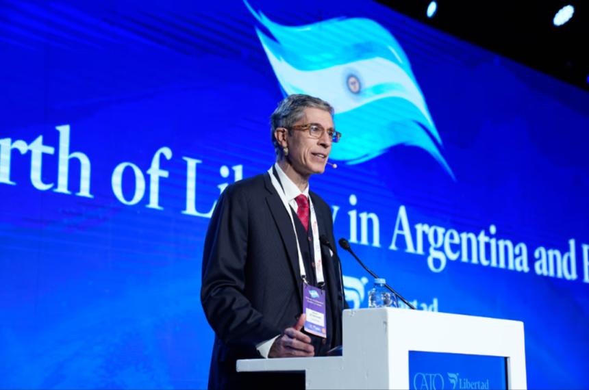 Agustín Etchebarne