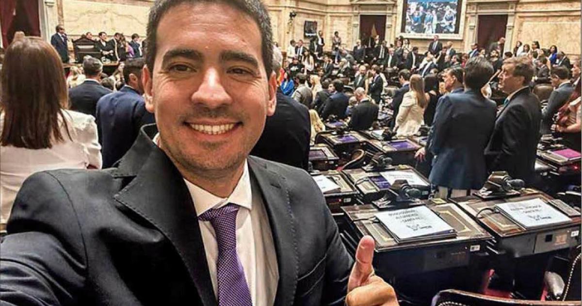 Adri�n Ravier el nuevo vocero del presidente Javier Milei
