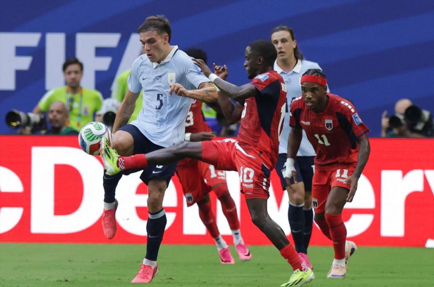 Uruguay y Cabo Verde empataron en un frenético partido en Miami