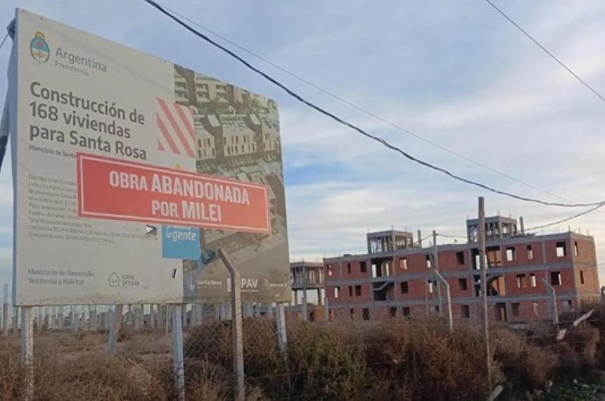 La obra del ProCrear sin terminar al este de la capital pampeana