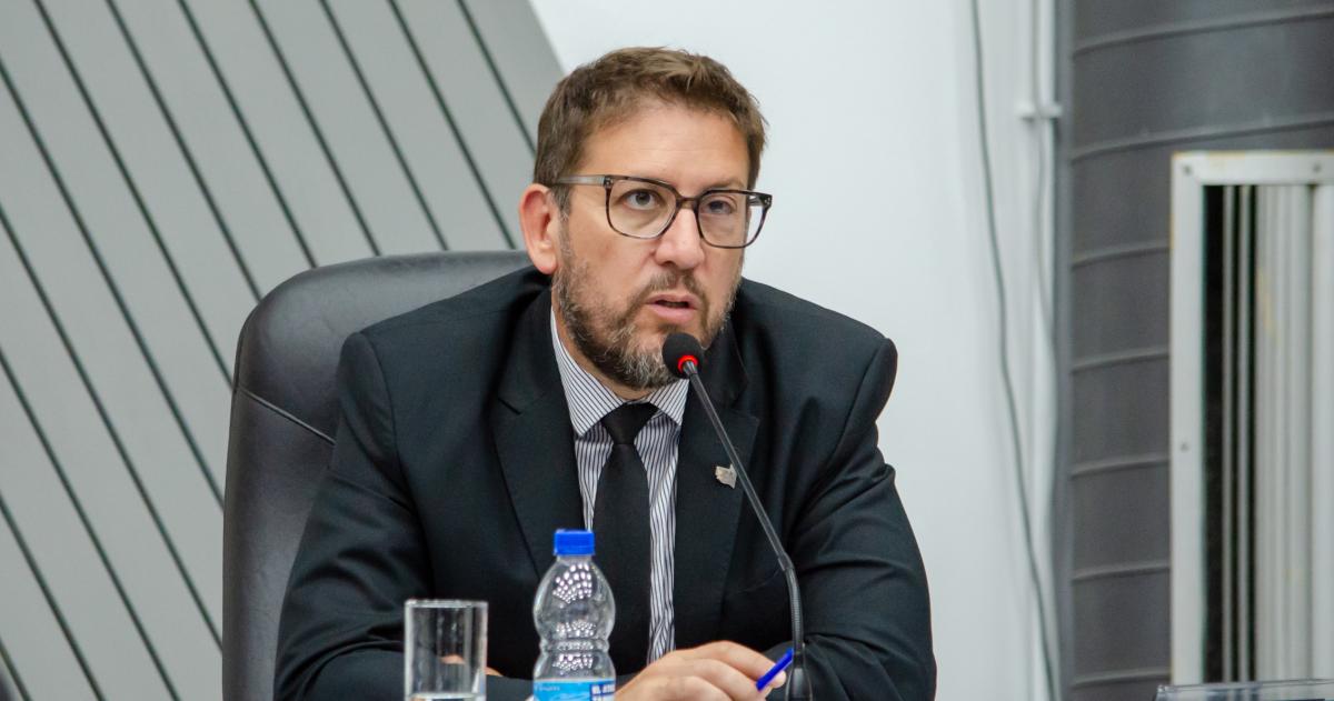 Hern�n Pérez Araujo