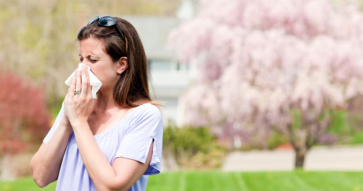 La picazón en ojos nariz y garganta junto con la ausencia de fiebre son algunas de las señales que ayudan a diferenciar una alergia de un resfrío com�n