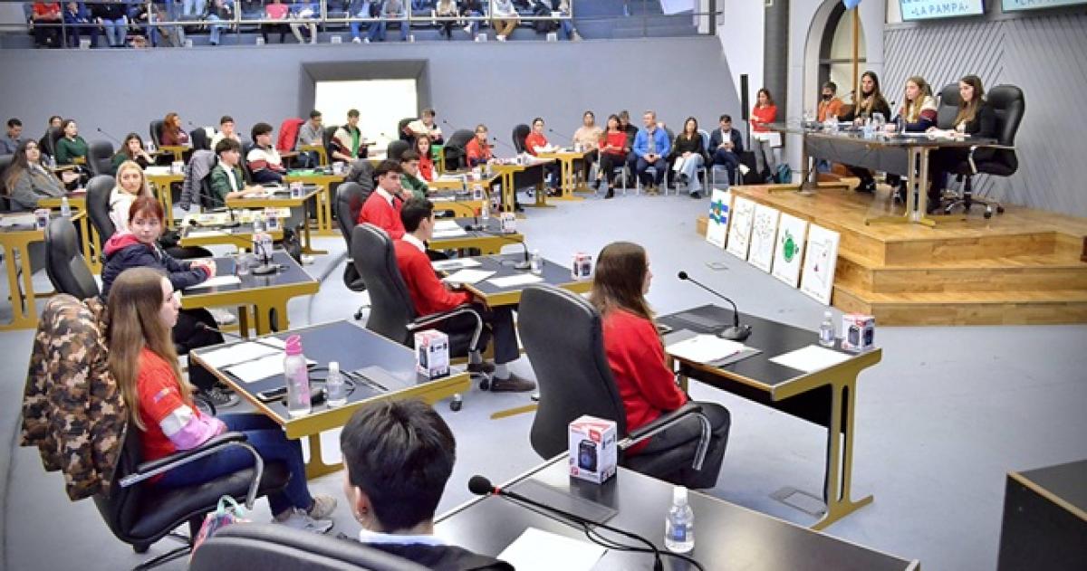 La actividad legislativa reunir� jóvenes de toda la provincia