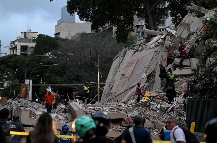 El sismo se sintió en Caracas donde fueron afectados barrios recostados sobre los cerros