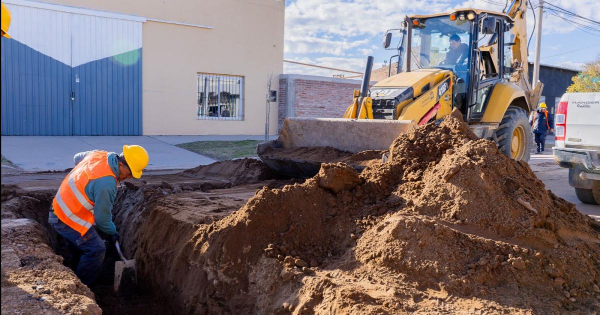 El proyecto contempló el reemplazo de las antiguas cañerías de asbesto cemento