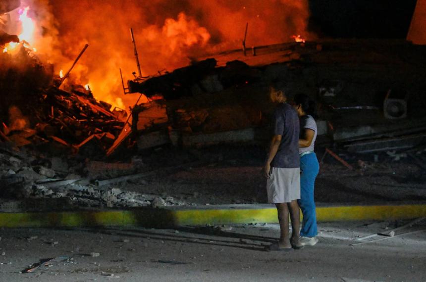 Dos devastadores sismos de magnitud 72 y 75 en la escala de Richter sacudieron a Venezuela