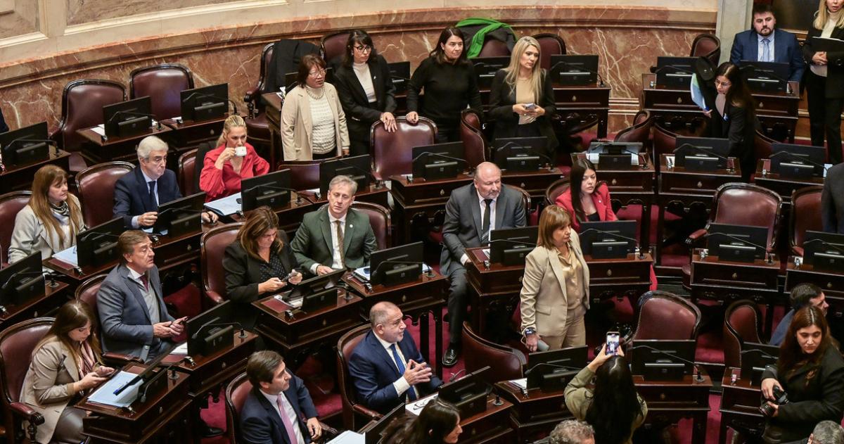 El Senado sin quorum- había temas del oficialismo y el intento de interpelación a Adorni