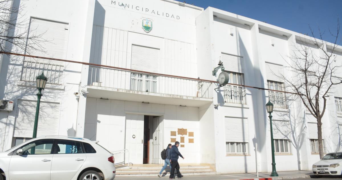 Los sueldos y aguinados de los trabajadores municipales ser�n abonados el lunes