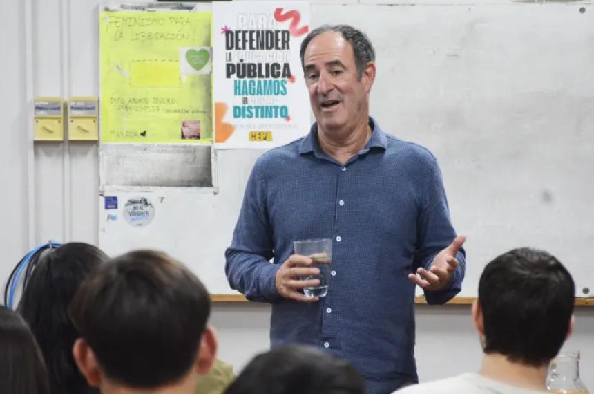 Steve Fainaru durante su paso por la Universidad Nacional de La Pampa