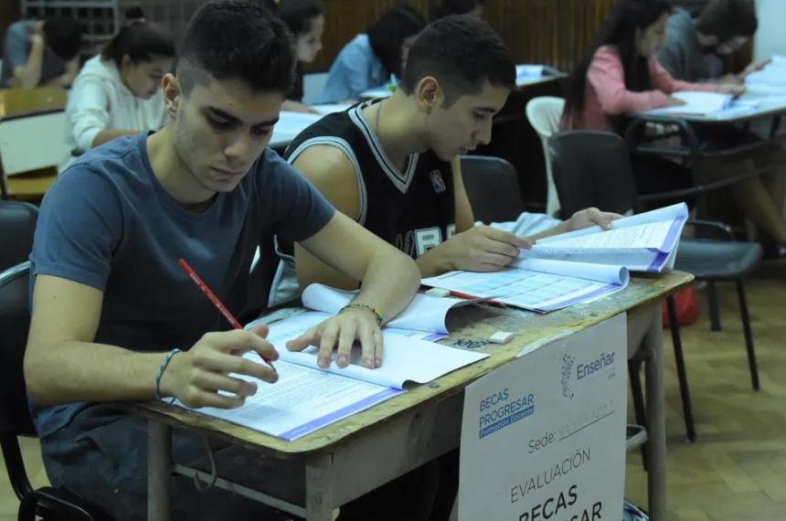 Educación confirmó el pago de las Becas Provinciales entre el 26 y el 30 de junio