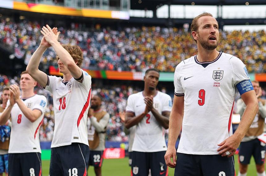 Inglaterra enfrenta a Panam� buscando ganar su grupo