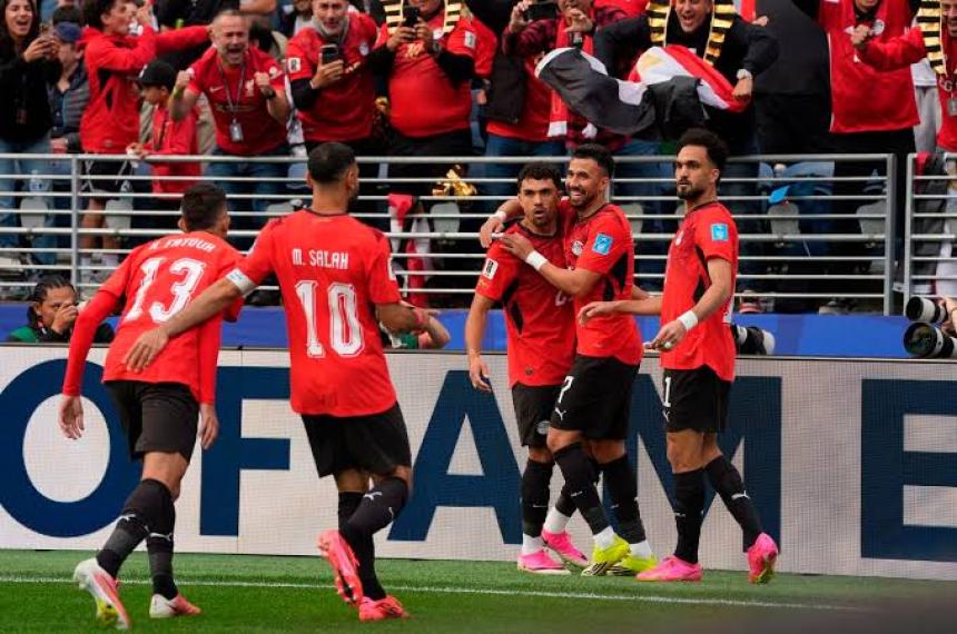 Egipto pasó la fase de grupos por primera vez
