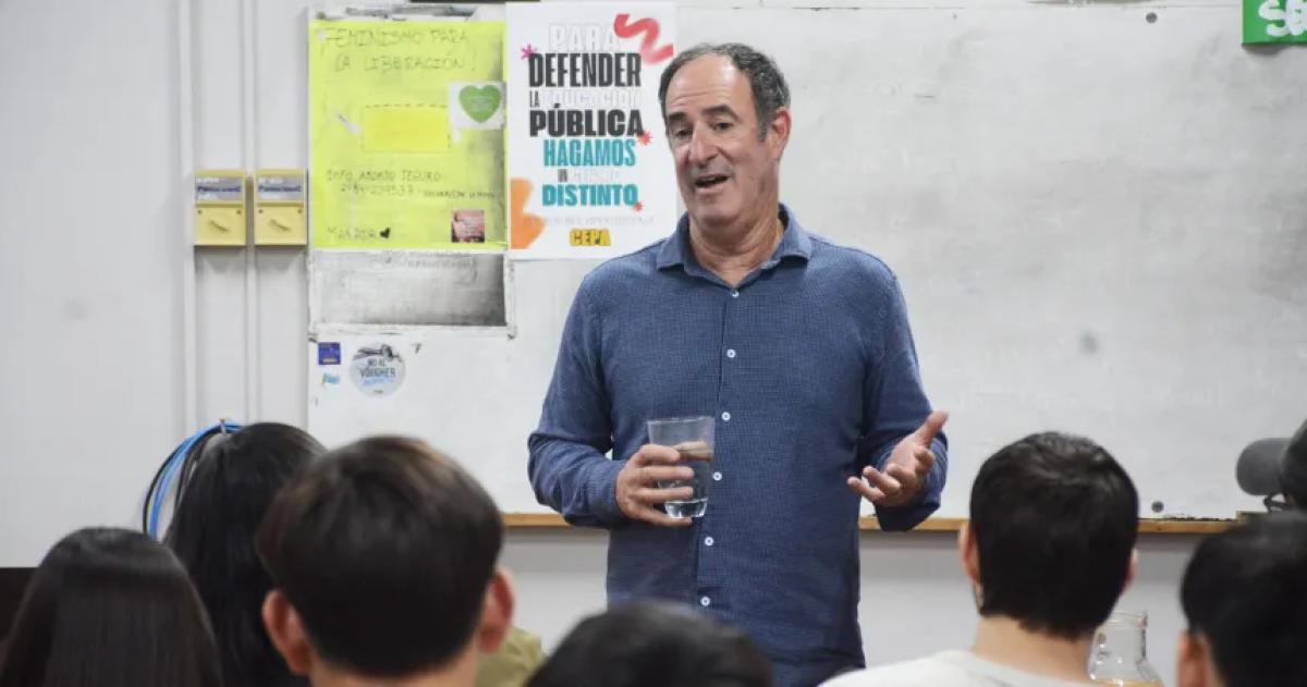 Steve Fainaru durante su paso por la Universidad Nacional de La Pampa