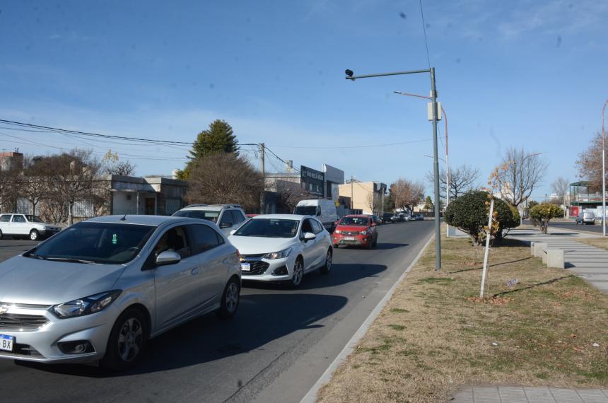 Desde que se implementó el sistema de fotomultas en Santa Rosa cada día aparece una nueva irregularidad afirmó Camargo
