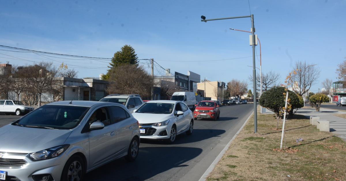 Desde que se implementó el sistema de fotomultas en Santa Rosa cada día aparece una nueva irregularidad afirmó Camargo