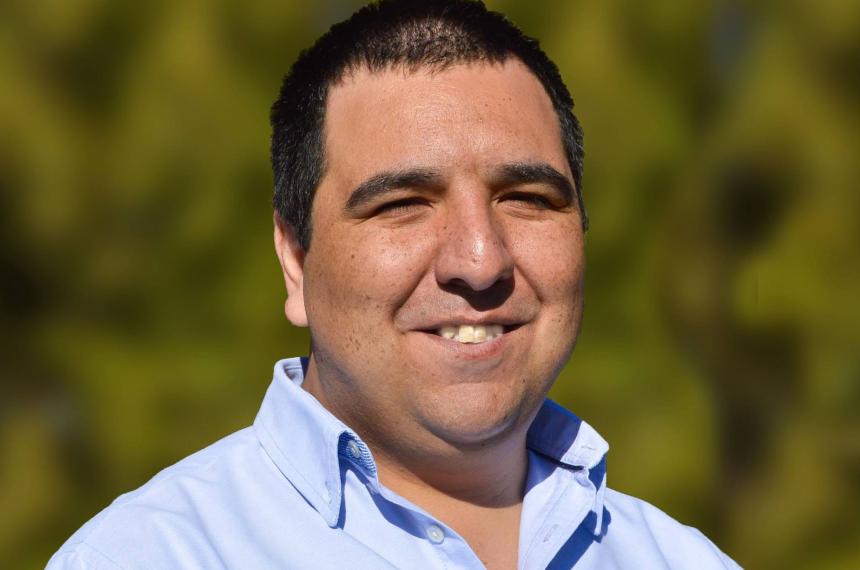 El director de Zona III de la Subsecretaría de Asuntos Municipales Luciano Beloqui