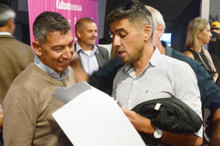 Detr�s de la avanzada del intendente Manuel Feito asomaría una entente mucho m�s pesada