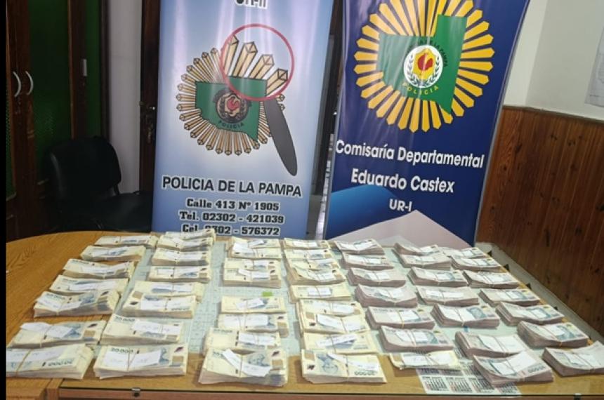 La policía logró recuperar gran aprte del dinero