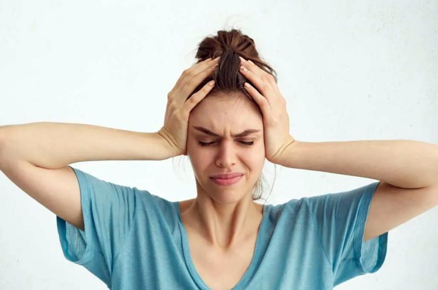 La migraña es una enfermedad neurológica compleja y no siempre existe un desencadenante reconocible