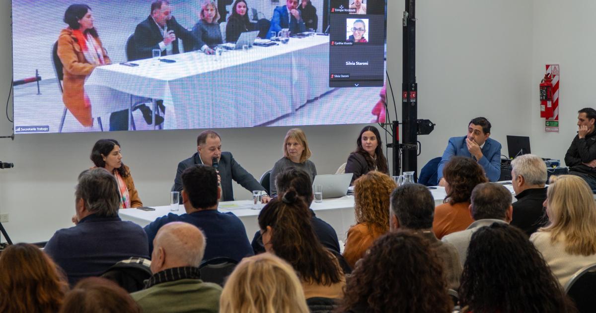 El encuentro contó con alta presencia de sindicalistas y autoridades