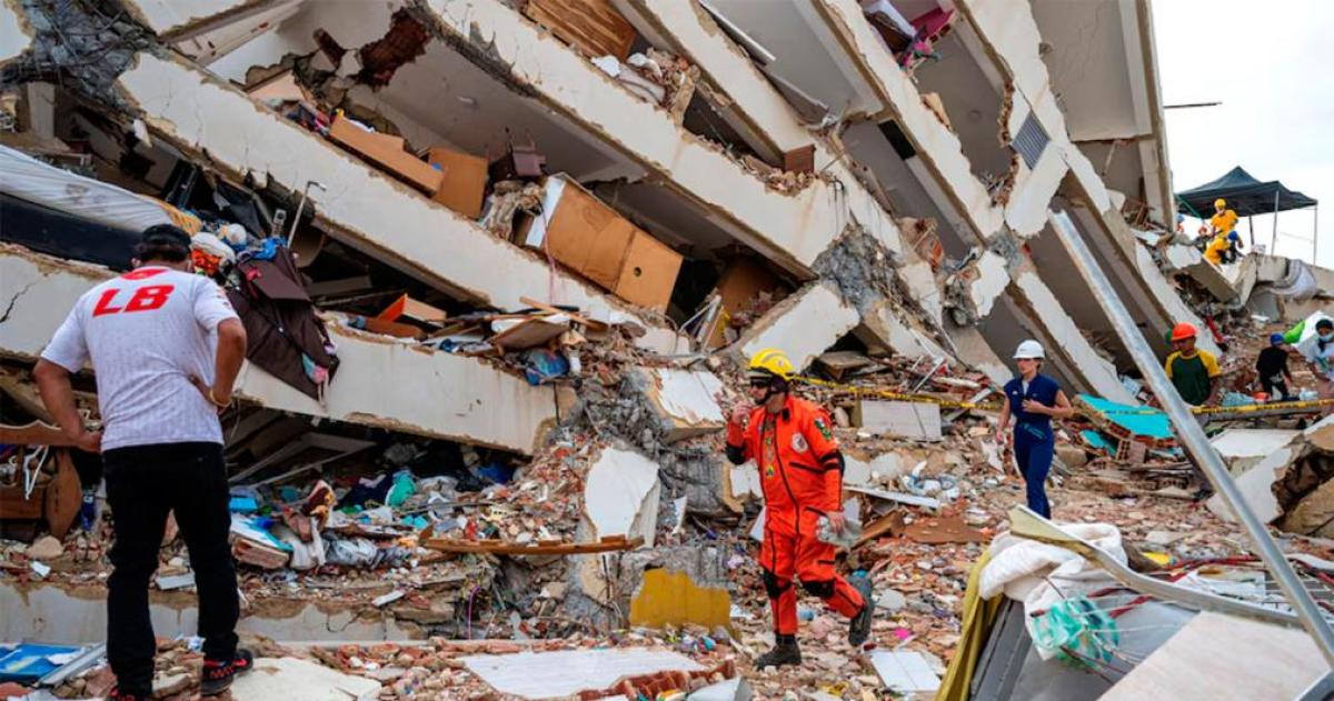 Equipos de rescate contin�an removiendo escombros en las zonas m�s afectadas por los terremotos mientras organismos internacionales advierten que la magnitud final de la tragedia podría ser mucho mayor que la informada hasta el momento