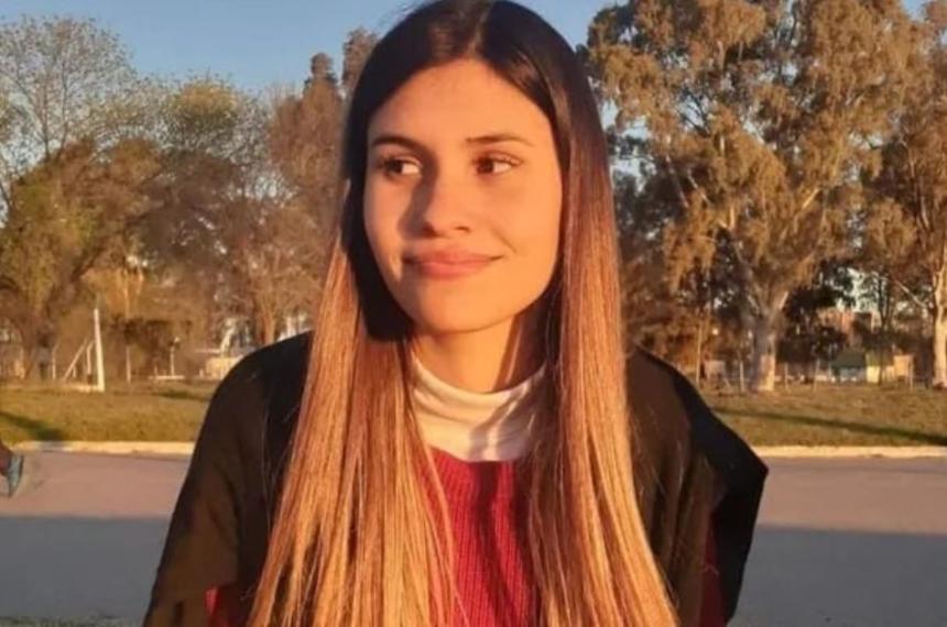 La santarroseña Agustina Fern�ndez de 19 años fue asesinada por su vecino Pablo Parra en Cipolletti