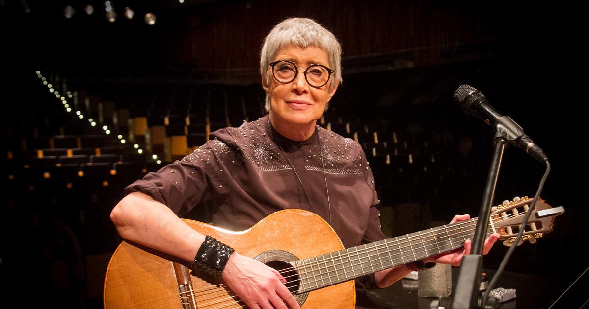 Cantautora Teresa Parodi