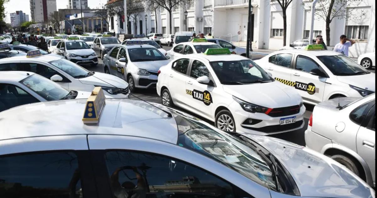 La falta de GNC se suma a otro problema que seg�n los propios choferes viene afectando al sector desde hace tiempo- la disminución de pasajeros