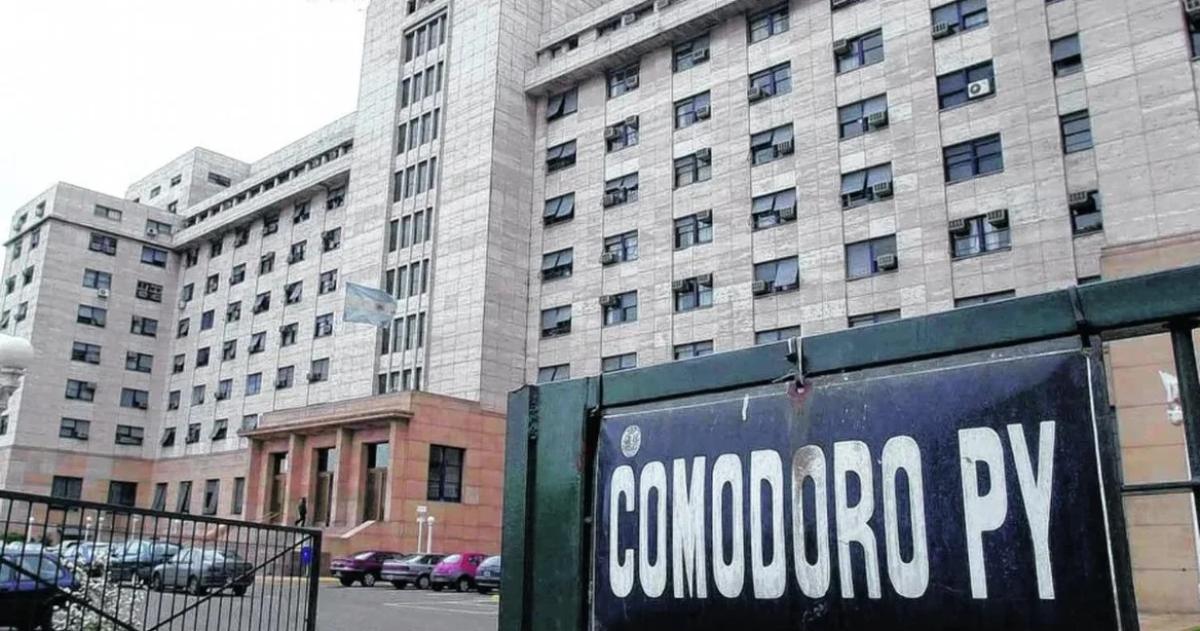 Tribunales federales de Comodoro Py