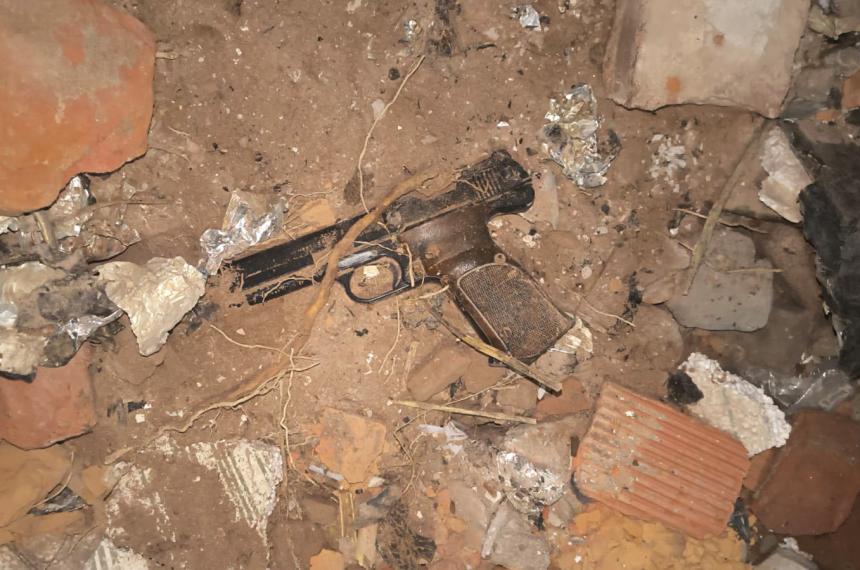 El arma secuestrada por la policía luego del incidente