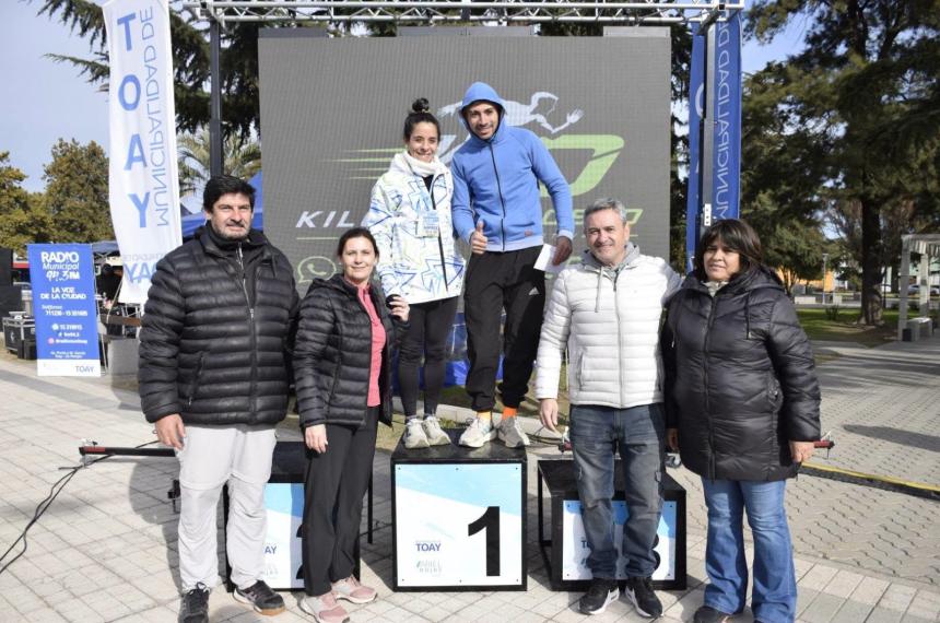 La premiación del medio maratón Ramón Gómez con los mejores en damas y caballeros
