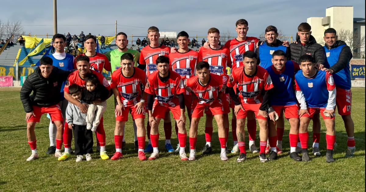 El equipo de la Colo que pelea por su lugar en la semifinal del Oficial