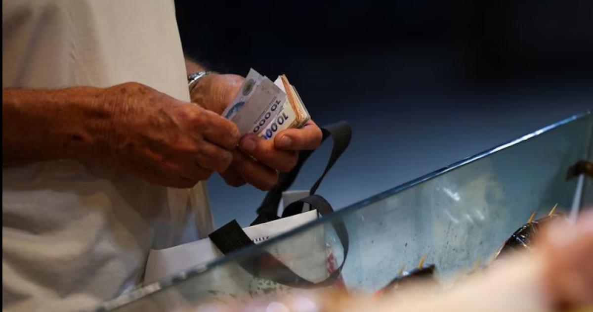 Los analistas consultados por el BCRA proyectan una desaceleración de la inflación para los próximos meses