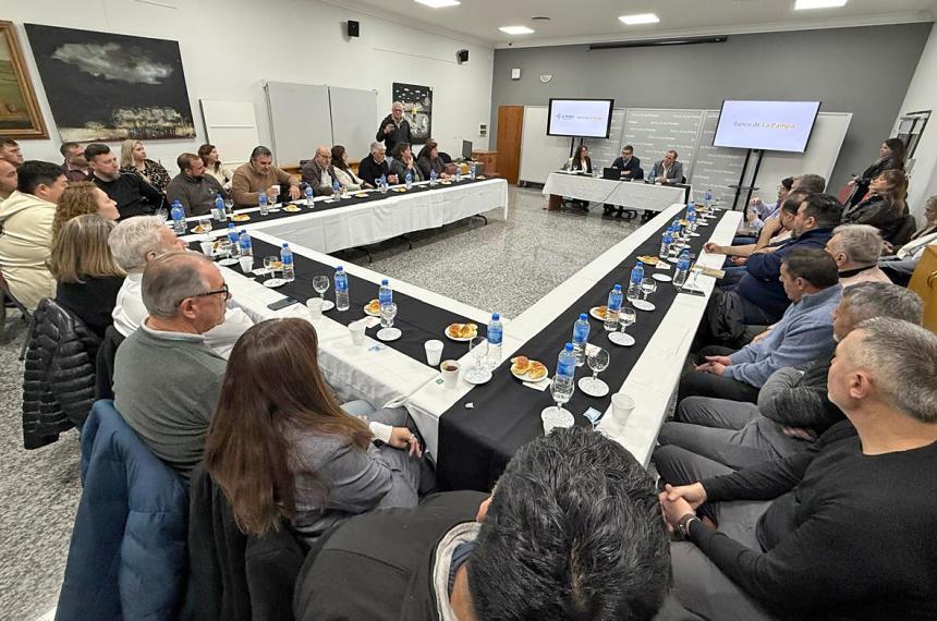 La mora en préstamos personales es del 67-en-porciento- mientras que en tarjetas de crédito llega al 64-en-porciento-