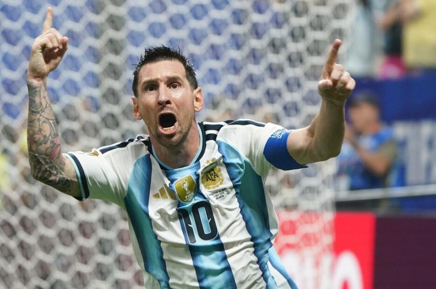 El capit�n argentino fue el gran artífice de la resurrección en Atlanta