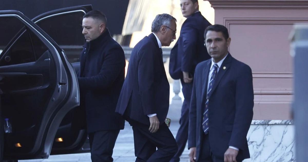 El ministro de Salud Mario Lugones