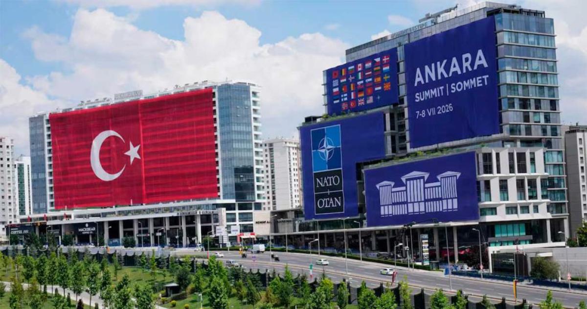 Los líderes de la OTAN se re�nen en Ankara para debatir el futuro del apoyo a Ucrania el aumento del gasto en defensa y la estrategia del bloque frente a un escenario internacional cada vez m�s tenso