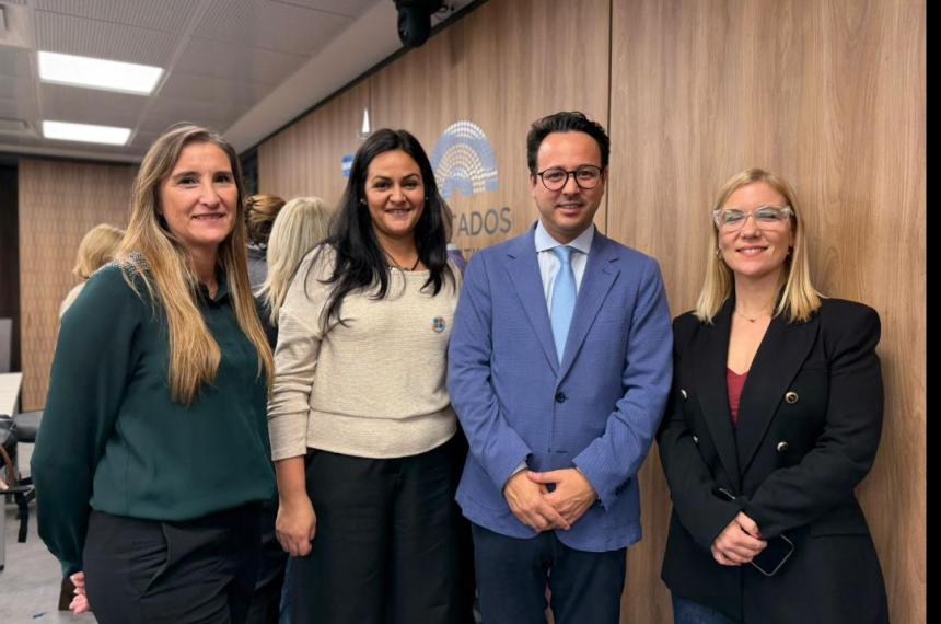 Rivas en la jornada Dislexia y otras DEA Una educación sin barreras realizada en el Congreso de la Nación
