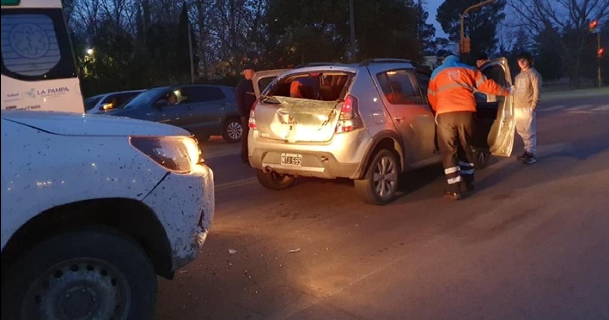 El auto fue embestido desde atr�s por la camioneta