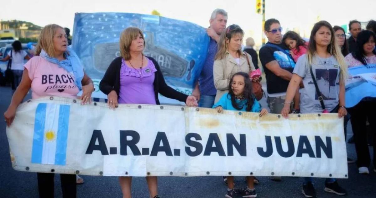  Se conoció el fallo sobre el Ara San Juan y el ex capit�n Claudio Villamide fue encontrado �nico culpable
