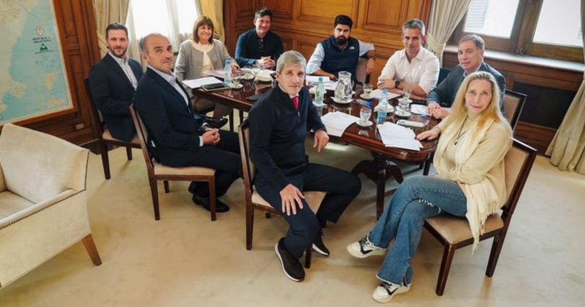 La Mesa Política del Gobierno se reunió este miércoles No estuvo el vocero presidencial Adri�n Ravier