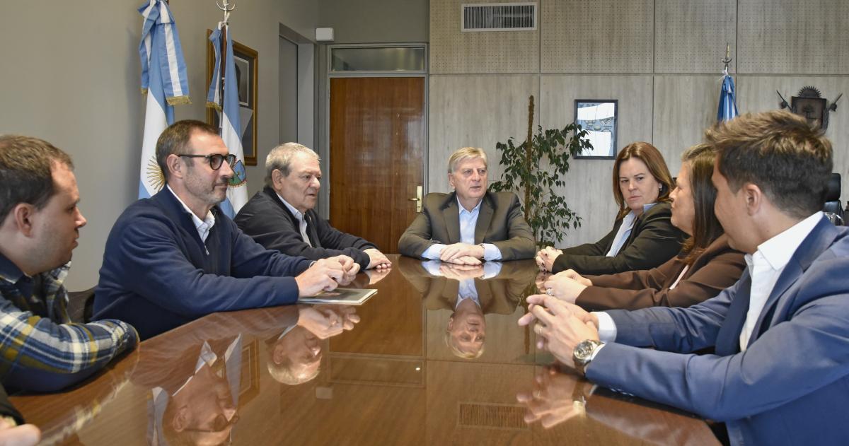 Durante la reunión los organizadores presentaron los avances en la planificación de la feria