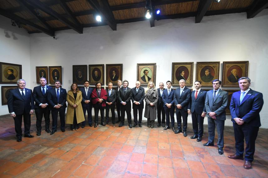 El encuentro en la histórica Casa de Tucum�n