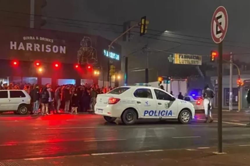 Las peleas en Harrison son parte de la noche santarroseña y sus madrugadas