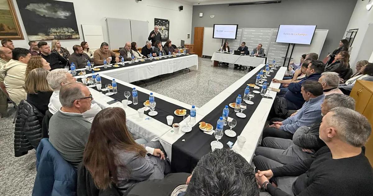 Reunión del BLP en donde se presentaron los n�meros del financiamiento