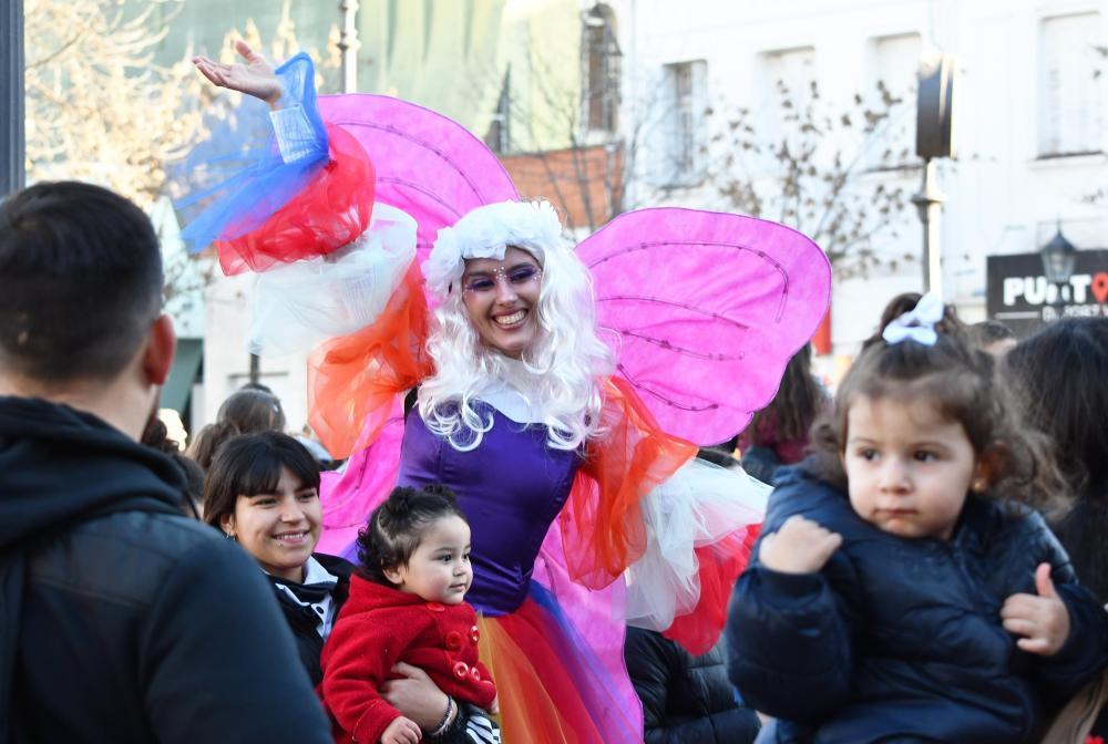 Comenz&oacute; otra edici&oacute;n del "Pichi Anai" con el color de Pim Pau